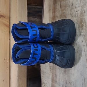 Baby size 4 Nautica boots